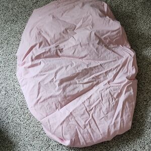 Soft Pink Crib Or Toddler Bed Fitted Sheet